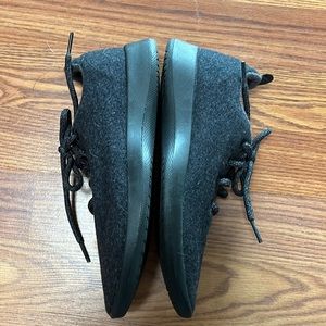 EUC allbirds shoes